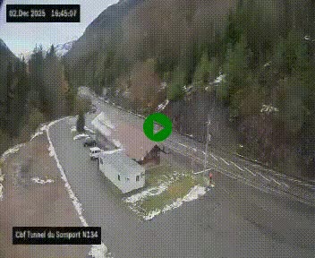 Webcam à l'entrée du tunnel du Somport, côté français, sur la N134, dans les Pyrénées, en direction de l'Espagne, à 1116 mètres d'altitude