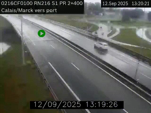 Webcam à Calais sur A216 (N216) en direction du port (harbour) de Calais.