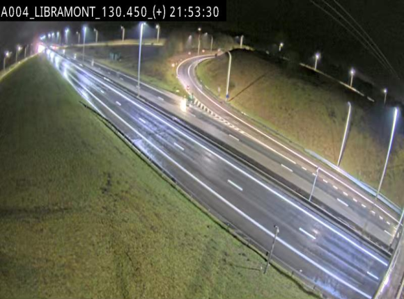 Webcam à Libramont sur l'E411 à la jonction avec la N89 menant vers Bouillon et la France. Vue orientée vers Arlon