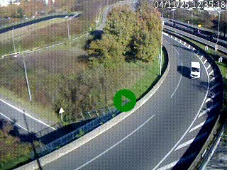Caméra autoroute à la jonction entre l'A7 et la D301 (Boulevard urbain Sud de Lyon) à Feyzin, au sud de Lyon. Vue orientée vers Mions
