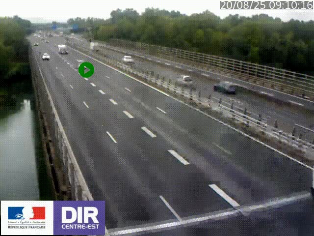 Caméra trafic à la jonction entre l'A46 (Rocade-est de Lyon) et l'A42 à hauteur de Vault-en-Velin en direction de Marseille