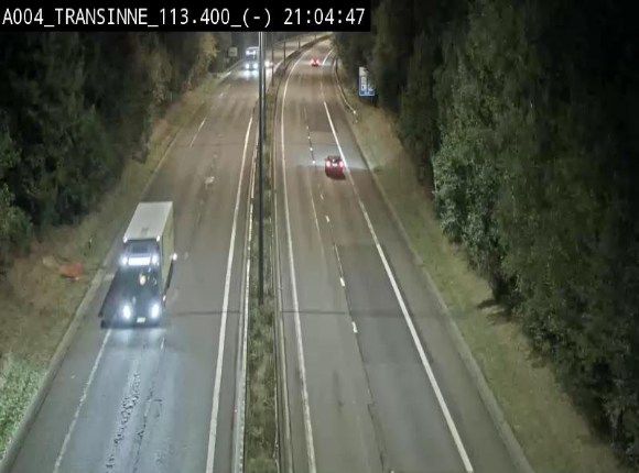 Caméra trafic E411 (A4) - Transinne direction Namur - BK 113.425