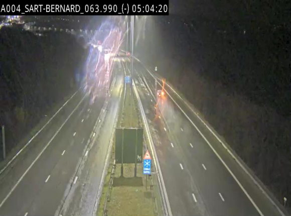 Webcam E411 à hauteur d'Assesse en provenance d'Arlon ou de la N4 vers Namur