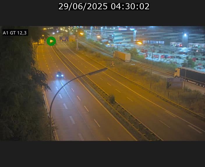 Traffic live webcam Luxembourg Senningerberg - A1 direction Allemagne - BK 12.3