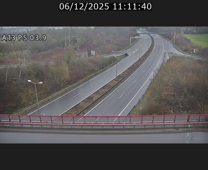 Traffic live webcam Luxembourg Differdange - A13 direction Esch-sur-Alzette - BK 3.9