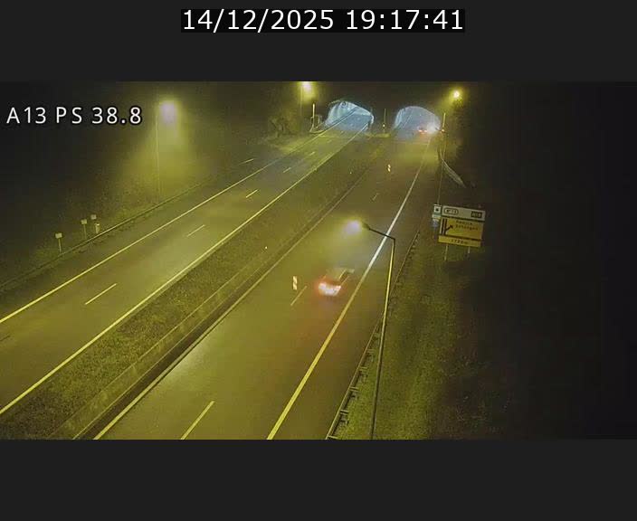 Webcam autoroute A13 à l'entrée ouest du tunnel Markusbierg à Schengen. Vue orientée vers Mondorf-les-Bains