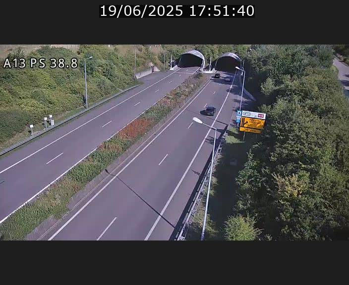 Webcam autoroute A13 à l'entrée ouest du tunnel Markusbierg à Schengen. Vue orientée vers Mondorf-les-Bains