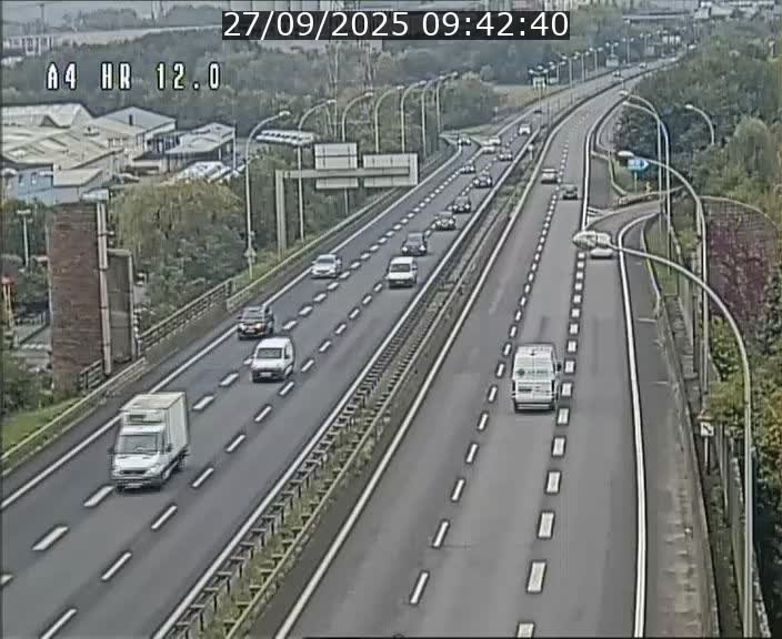 Traffic live webcam Luxembourg Jonction Foetz - A4 - BK 12.0 - direction Esch sur Alzette
