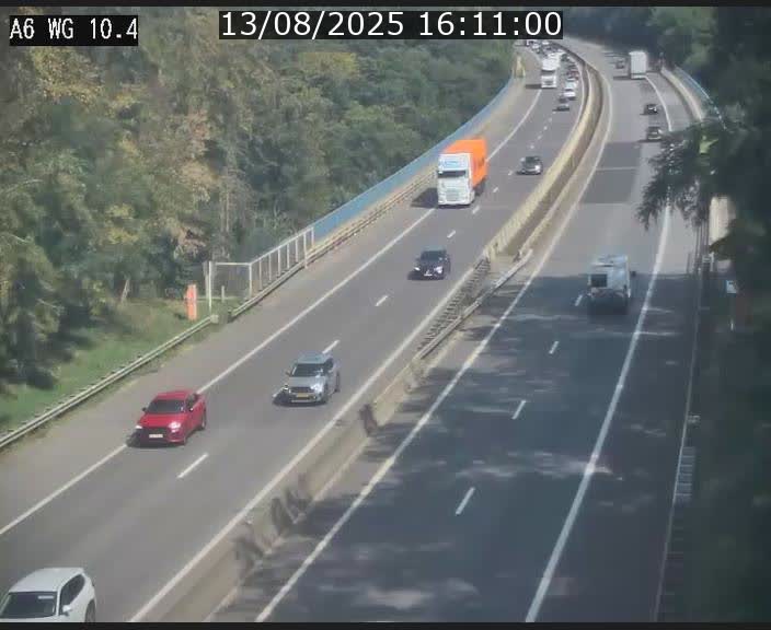 Traffic live webcam Luxembourg Mamer - A6 - BK 10.4 - direction Luxembourg/France/Allemagne