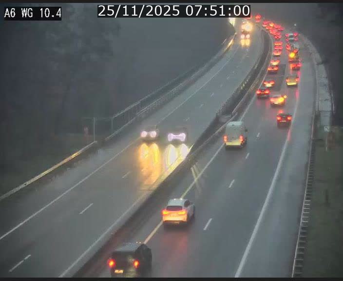 Traffic live webcam Luxembourg Mamer - A6 - BK 10.4 - direction Luxembourg/France/Allemagne
