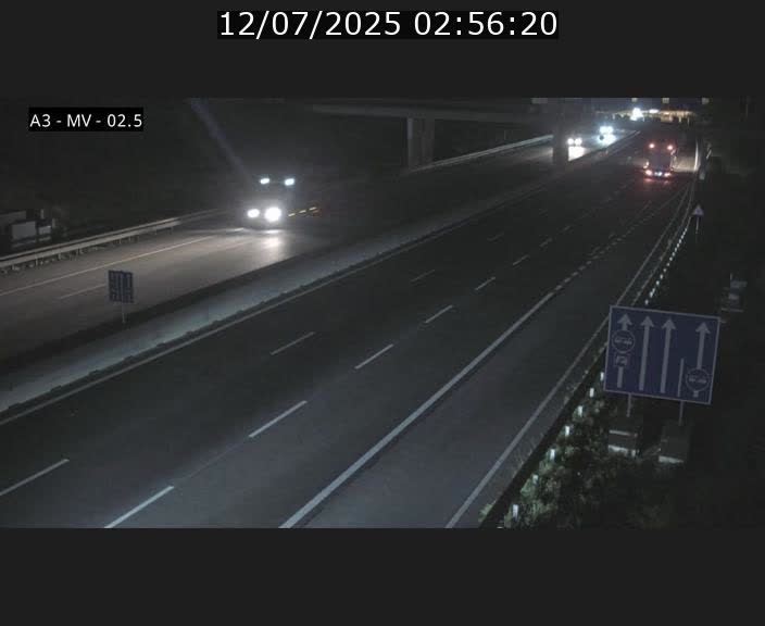 Webcam autoroute A3 au Luxembourg à proximité de la Croix de Gasperich. Vue orientée vers Luxembourg