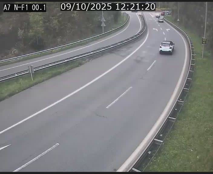 Webcam autoroute Luxembourg A7 située dans la sortie 1 Waldhof, vers la N11, avant le Tunnel Stafelter