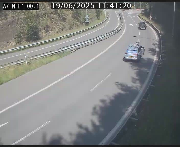 Webcam autoroute Luxembourg A7 située dans la sortie 1 Waldhof, vers la N11, avant le Tunnel Stafelter