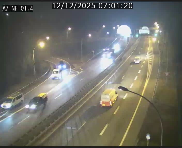 Caméra autoroute Luxembourg A7 - Echangeur Waldhaff - direction Tunnel Stafelter