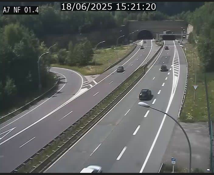 Caméra autoroute Luxembourg A7 - Echangeur Waldhaff - direction Tunnel Stafelter