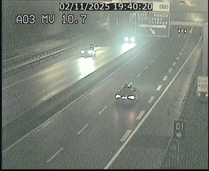 Traffic live webcam Luxembourg Croix de Bettembourg - A3 - BK 10.7 - direction France