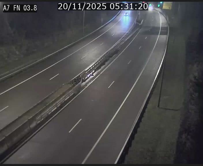 Caméra autoroute Luxembourg A7 - Passage à gibier Rëngelbour - direction Tunnel Stafelter