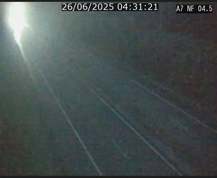 Caméra autoroute Luxembourg A7 - Passage à gibier Rëngelbour - direction Tunnel Grouft