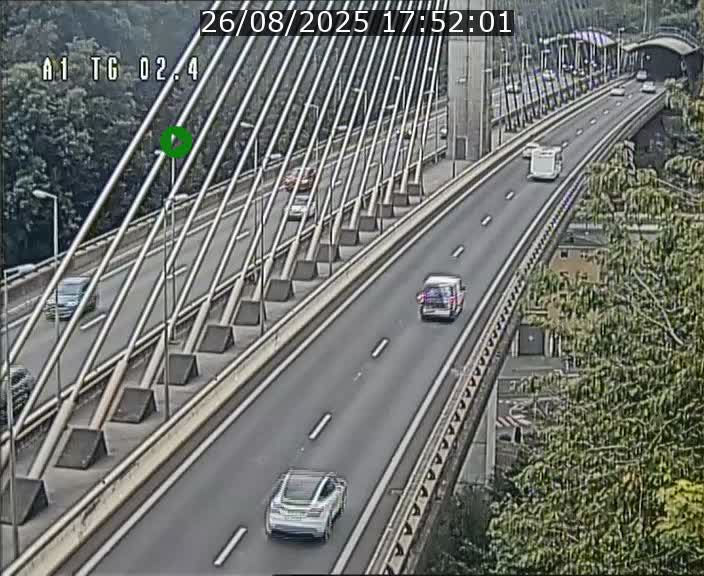 Traffic live webcam Luxembourg Sandweiler - A1 direction Luxembourg-ville - BK 2.4