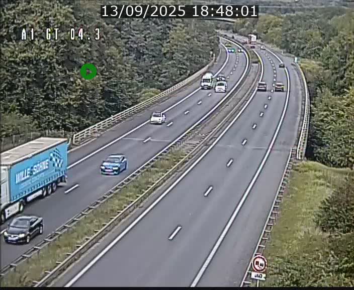 Traffic live webcam Luxembourg Itzig - A1 direction Sandweiler - BK 4.3