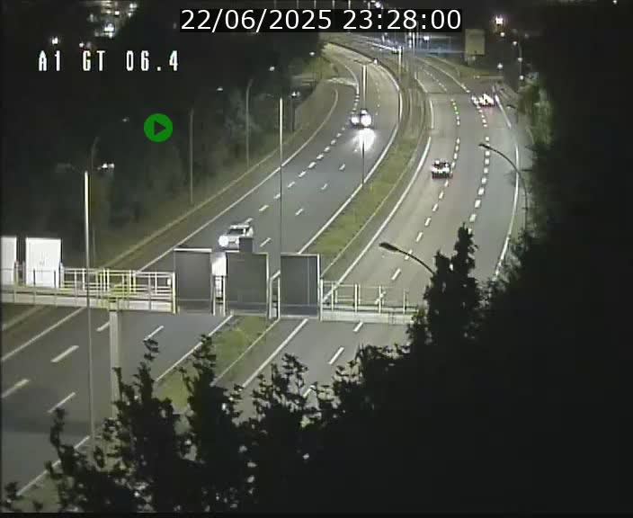 Traffic live webcam Luxembourg Hamm - A1 direction Sandweiler - BK 6.4