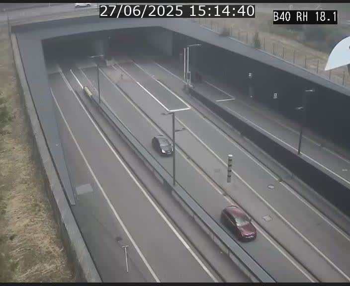 Webcam sur la route de contournement d'Esch-Belval avant le tunnel Central Gate au niveau de la porte de France et du radar fixe