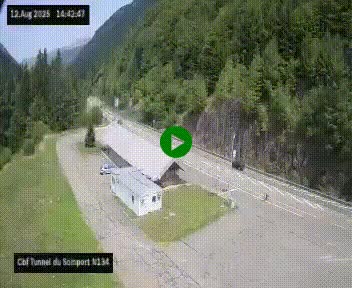 Webcam à l'entrée du tunnel du Somport, côté français, sur la N134, dans les Pyrénées, en direction de l'Espagne, à 1116 mètres d'altitude
