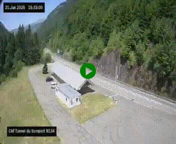 Webcam à l'entrée du tunnel du Somport, côté français, sur la N134, dans les Pyrénées, en direction de l'Espagne, à 1116 mètres d'altitude