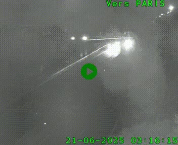 Caméra routière sur l'autoroute A20 au nord de Limoges, à la jonction avec la N520. Vue orientée vers Paris