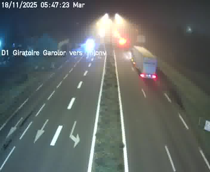 Webcam de surveillance sur D1 (France) à Ennery, cadrée vers Thionville, proposant une information routière utile aux déplacements quotidiens.