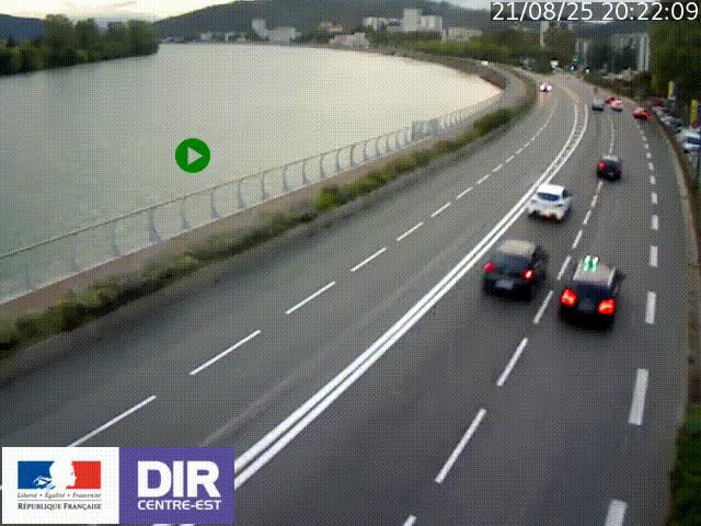 Webcam sur le quai Parjot à Vienne, aux Portes de Lyon, sur la Nationale 7, à la jonction avec le boulevard du Rhône-nord (D1407), caméra orientée vers Lyon