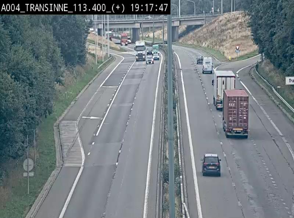 Webcam dans les Ardennes sur l'E411 à hauteur de Transinne. Vue orientée vers le sud de la Belgique