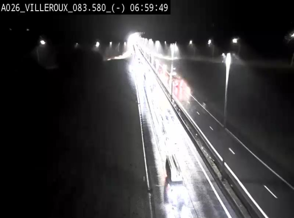 Webcam autoroute A26/E25 à hauteur de Vaux-sur-Sûre, à la jonction avec la N85 en direction de Liège - BK 83.6
