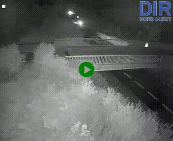 Webcam sur A84 à hauteur de Pont-Farcy, au niveau du pont autoroutier sur la Vire, au sud de Saint-Lô