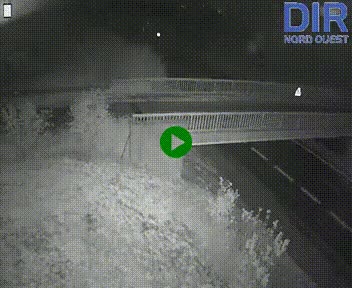 Webcam sur A84 à hauteur de Pont-Farcy, au niveau du pont autoroutier sur la Vire, au sud de Saint-Lô