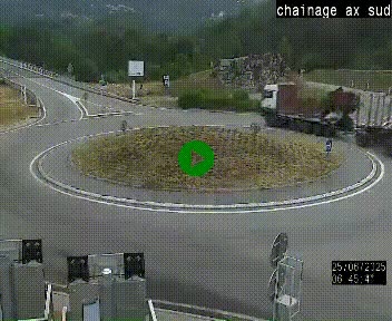 Webcam au nord d'Ax-les-Thermes au niveau de l'aire de chaînage de la N20. Vue orientée vers les Pyrénées, en direction de Pas de la Case