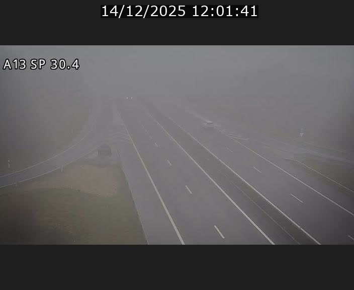 Traffic live webcam Luxembourg Altwies - A13 direction Luxembourg-ville - BK 30.4