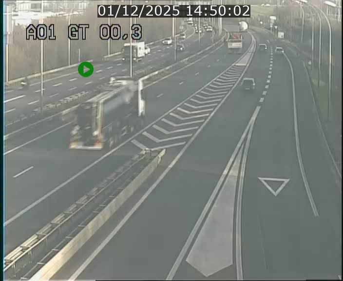 Traffic live webcam Luxembourg Croix de Gasperich - A1 direction Kirchberg - BK 0.3