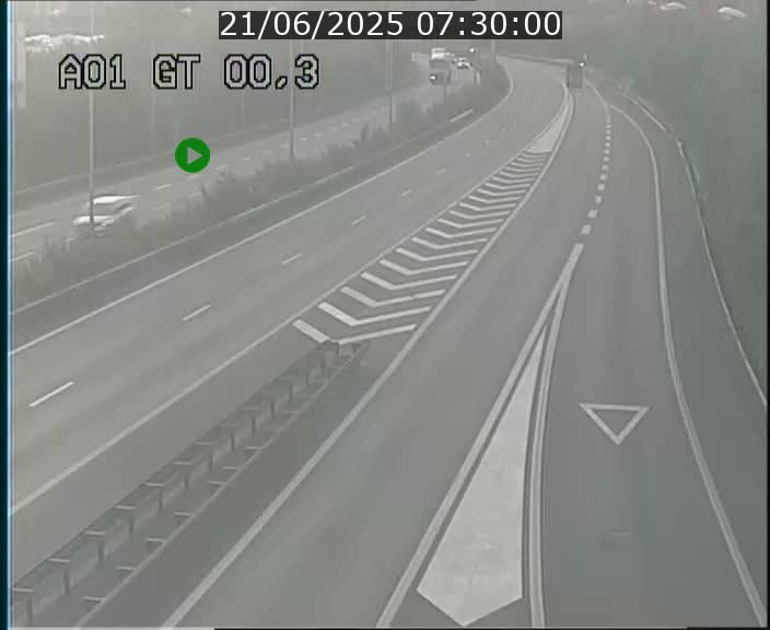 Traffic live webcam Luxembourg Croix de Gasperich - A1 direction Kirchberg - BK 0.3