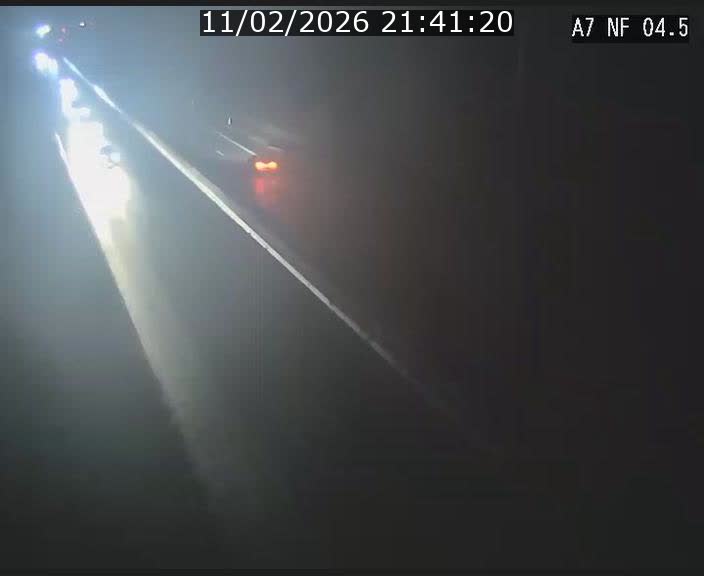 Caméra autoroute Luxembourg A7 - Passage à gibier Rëngelbour - direction Tunnel Grouft