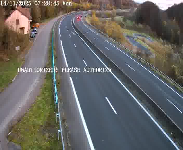 Webcam sur la D910 située dans la Côte des 4 vents. Vue orientée vers le bas, vers Saint-Avold.