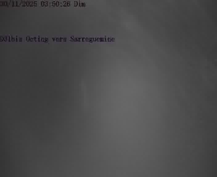 Webcam installée le long de D31bis (France) à Oeting, pointée vers Sarreguemines, utile pour suivre précisément les conditions de trafic.