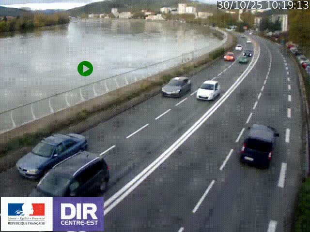 Webcam sur le quai Parjot à Vienne, aux Portes de Lyon, sur la Nationale 7, à la jonction avec le boulevard du Rhône-nord (D1407), caméra orientée vers Lyon