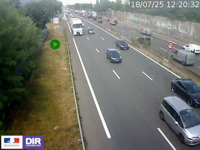 Webcam à Bron sur l'A43 à la jonction avec le boulevard périphérique de Lyon (D383). Vue orientée vers Lyon