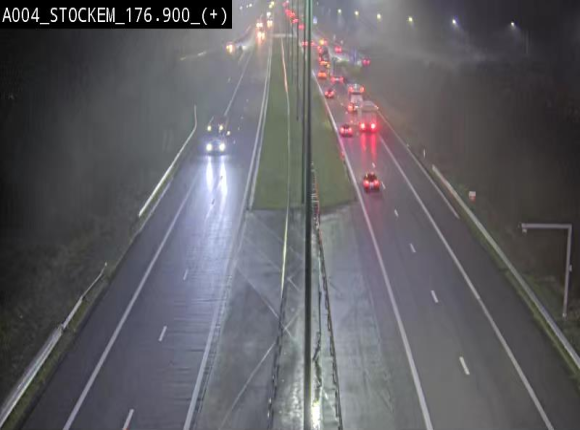 Webcam au-dessus de l'E411 sur la N83 à hauteur de la sortie Stockem. Vue orientée vers Arlon