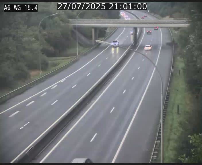 Traffic live webcam Luxembourg Capellen - A6 - BK 15.4 - direction Luxembourg/France/Allemagne