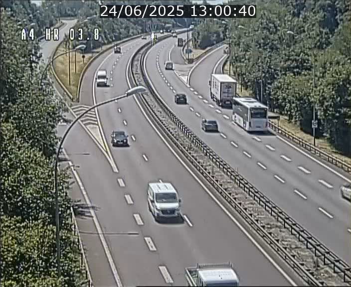 Webcam traffic A4 Luxembourg - BK 3.8 - Leudelange (direction Esch sur Alzette)