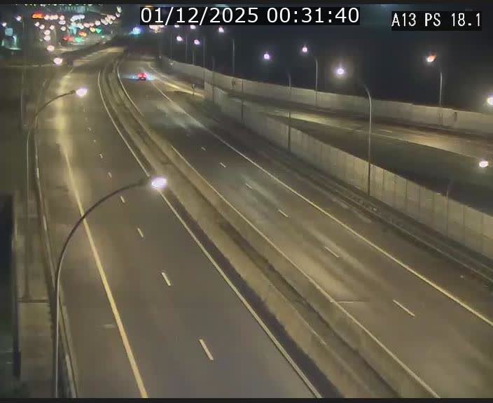 Traffic live webcam Luxembourg Dudelange - A13 direction Croix de Bettembourg - BK 18.1