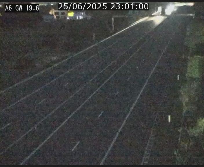 Traffic live webcam Luxembourg - Steinfort - A6 - BK 19.6 - direction Belgique