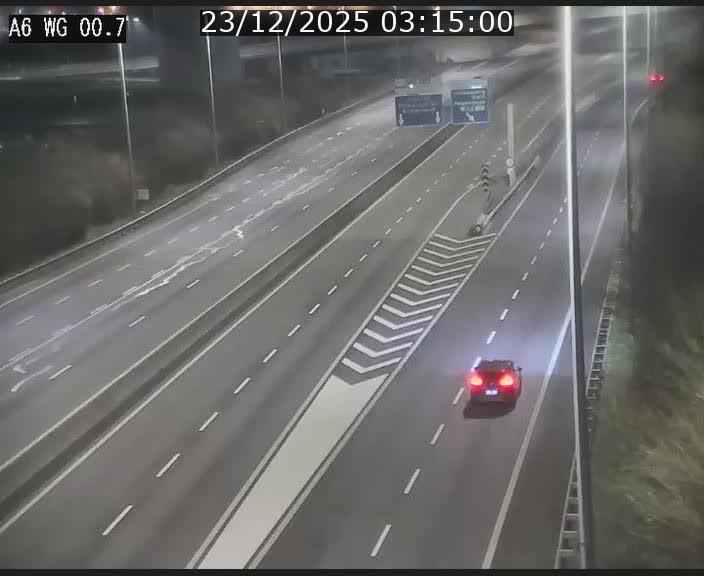 Traffic live webcam Luxembourg Croix de Cessange - A6 - BK 0.7 - direction A3 France